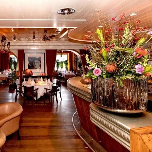 Auberge des Moules — frans restaurant in Philippine