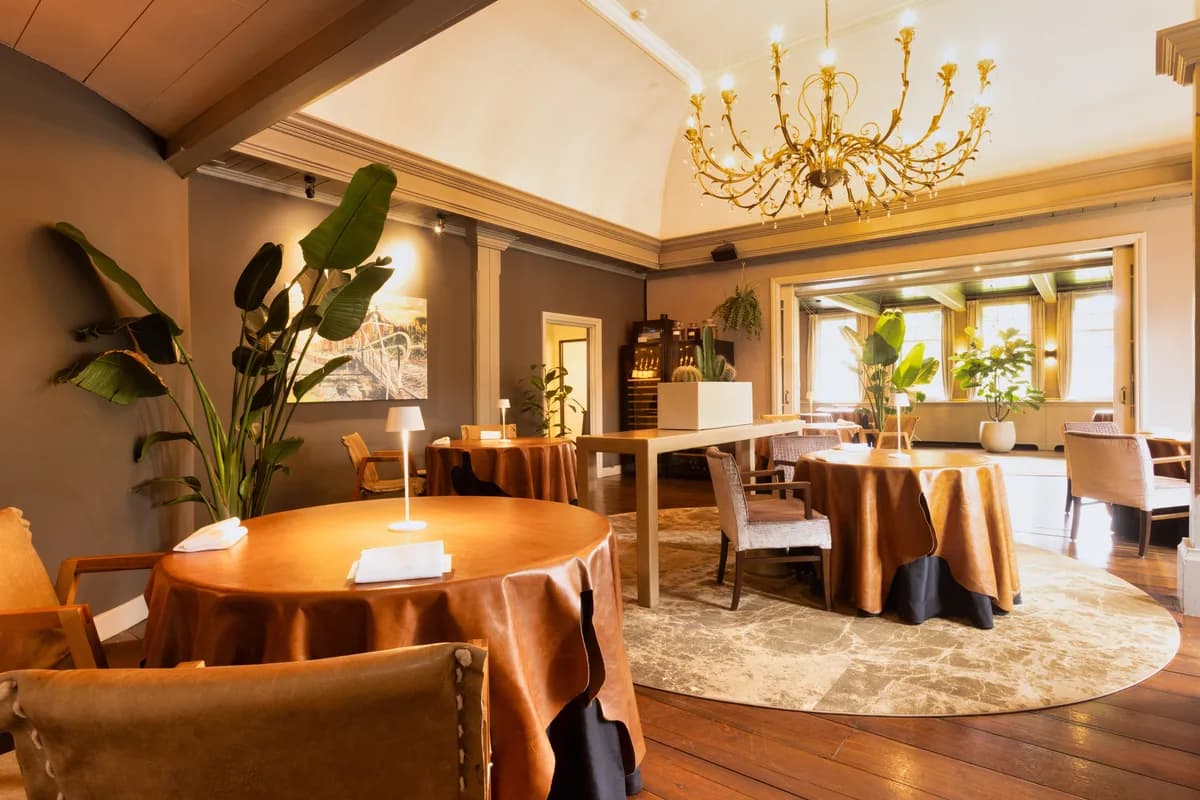 Herberg Onder de Linden — aziatische invloeden restaurant in Aduard