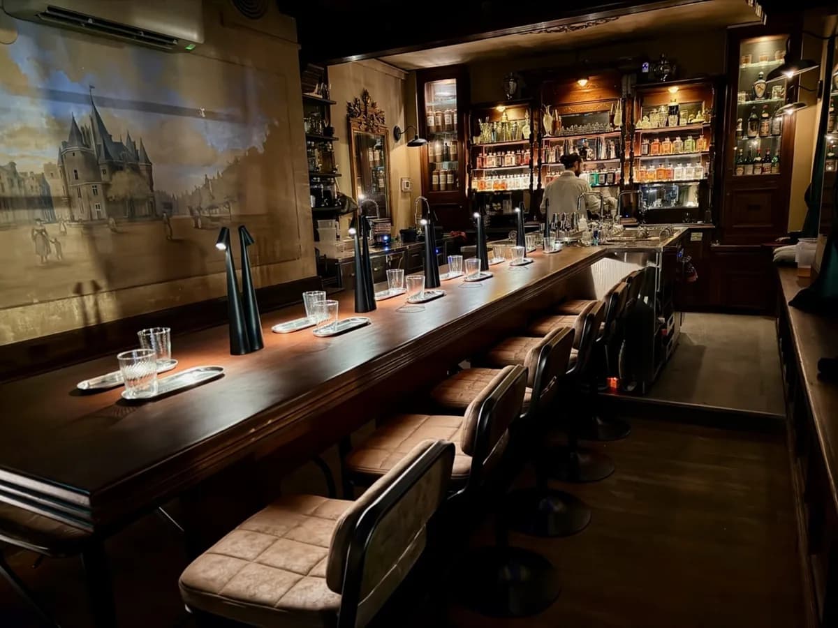 Taxman Cocktail Room in Amsterdama