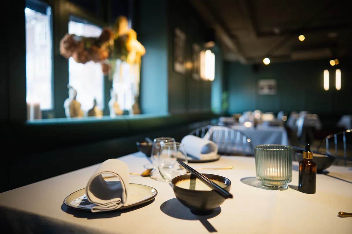 Xīn — moderne keuken restaurant in Rotterdam