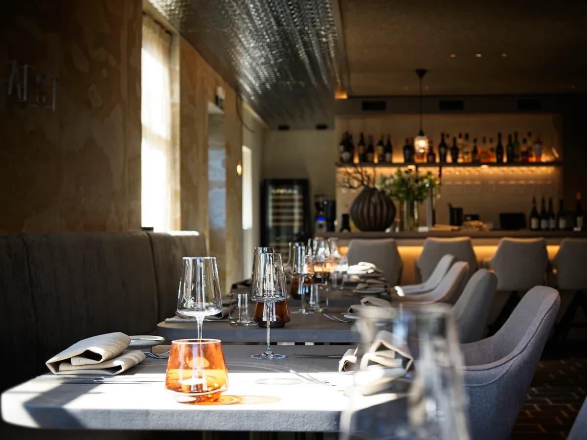 AEST — frans restaurant in Terschelling (Hoorn)